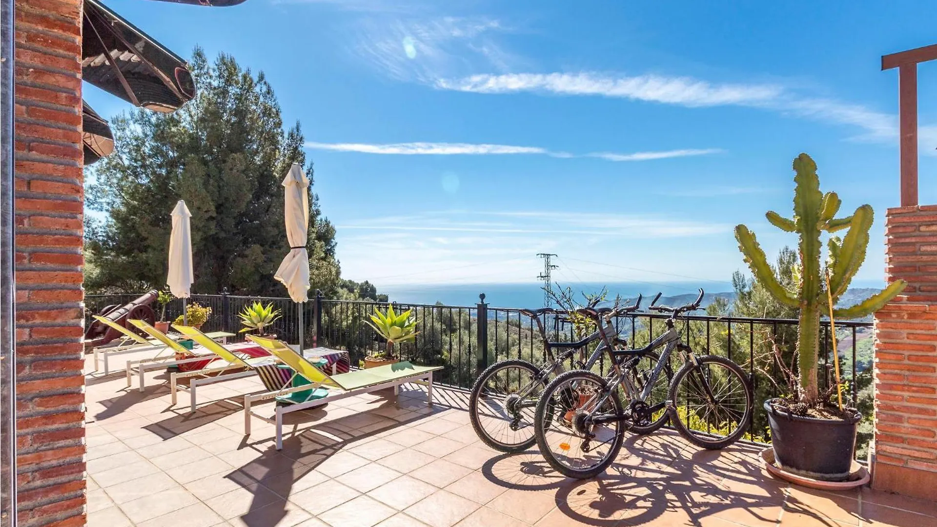 7 Bedroom Stunning Home In Frigiliana Acebuchal Spagna