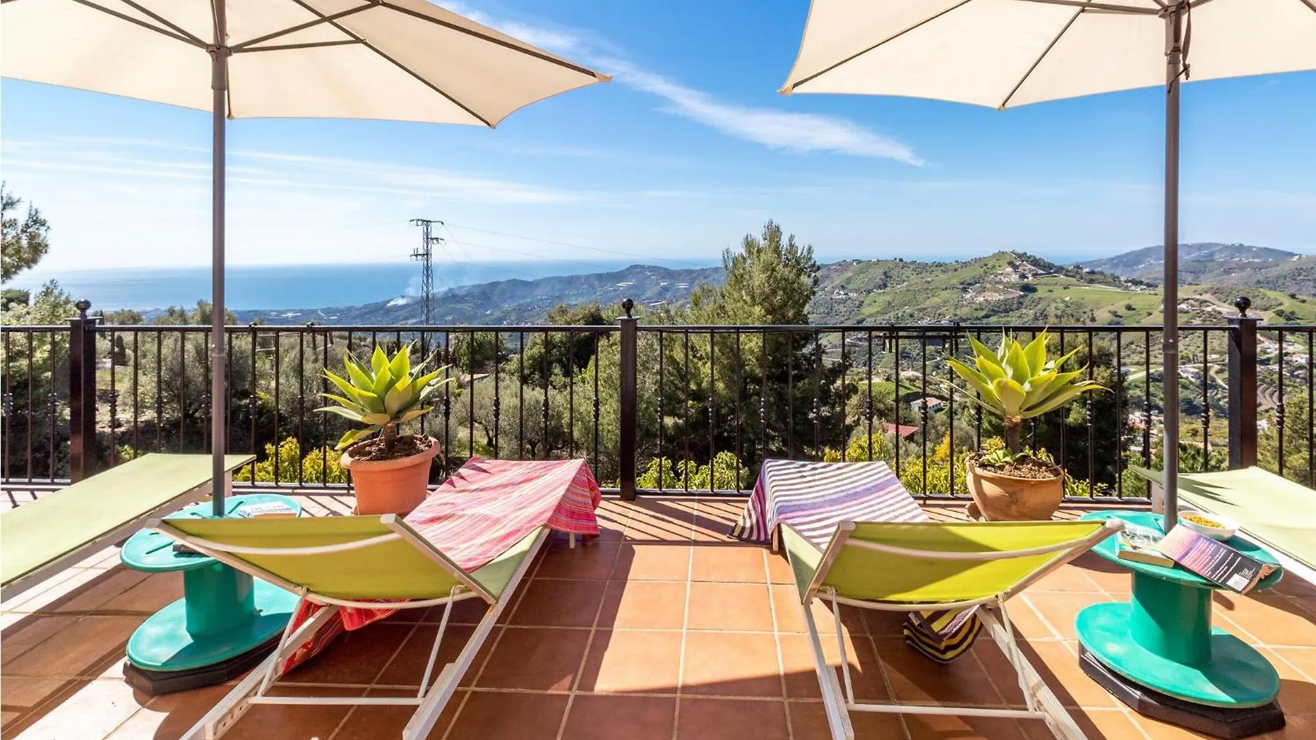 Casa vacanze 7 Bedroom Stunning Home In Frigiliana Acebuchal