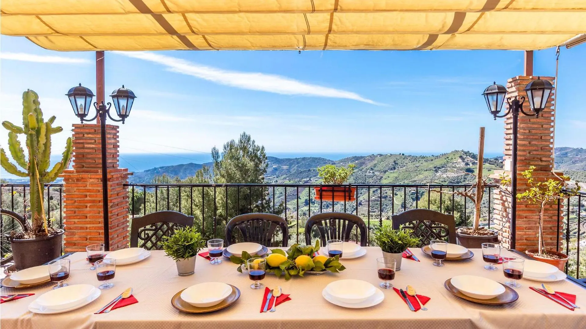 Casa vacanze 7 Bedroom Stunning Home In Frigiliana Acebuchal